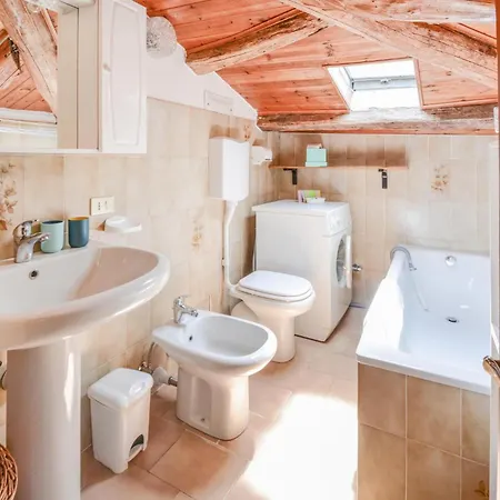 Holiday home In With Kitchen *