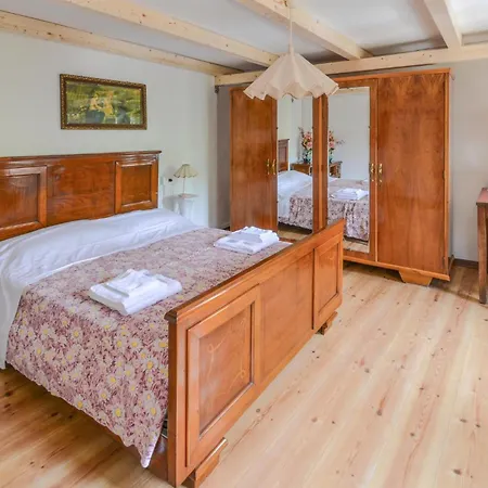 Holiday home In With Kitchen